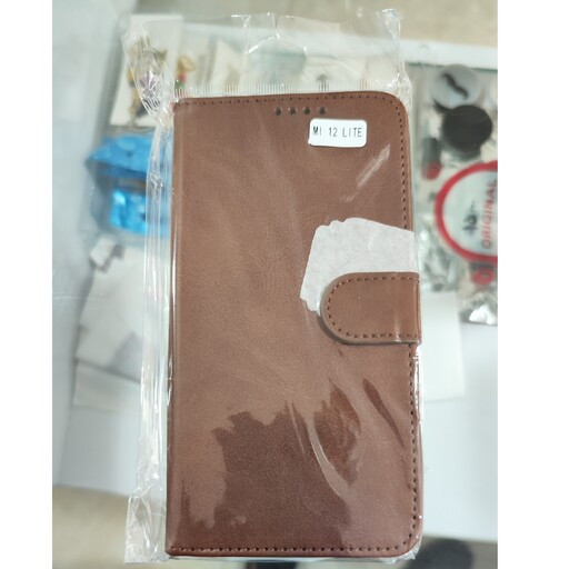 قاب کیفی MI 12 LITE