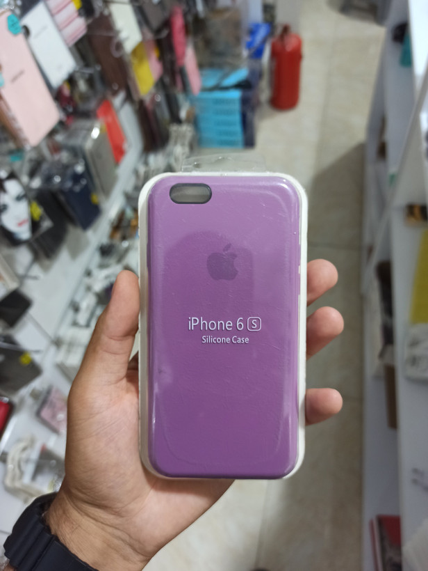 قاب سیلیکونی اورجینال آیفون 6 و آیفون 6S