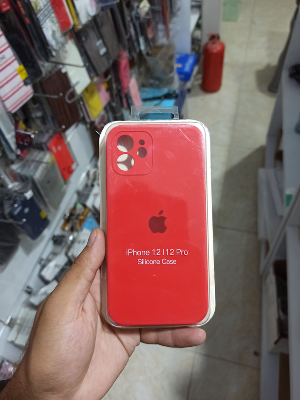 قاب سیلیکونی پاک کنی آیفون 12