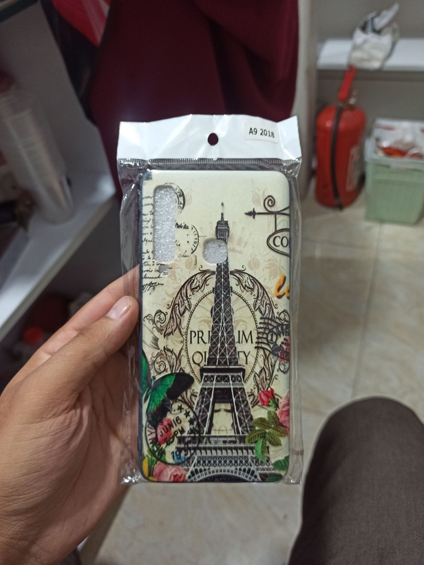 قاب طرح دار A9 2018