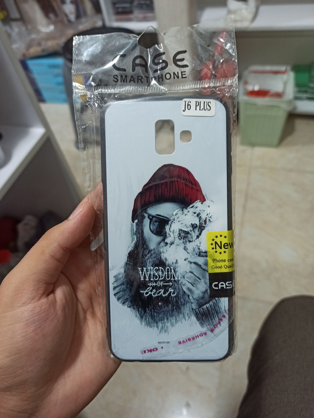 قاب طرح دار J6 PLUS