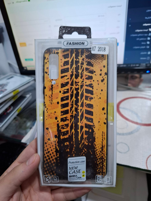 قاب طرح دار A7 2018 - A750