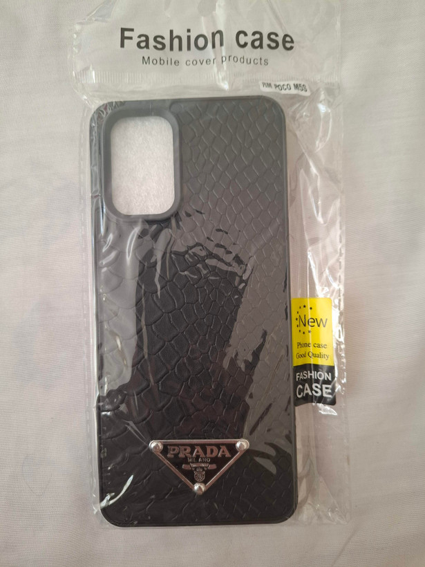 قاب چرمی ژله ای طرح Prada برای POCO M5S